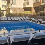 Apartment Turquoise 2 *